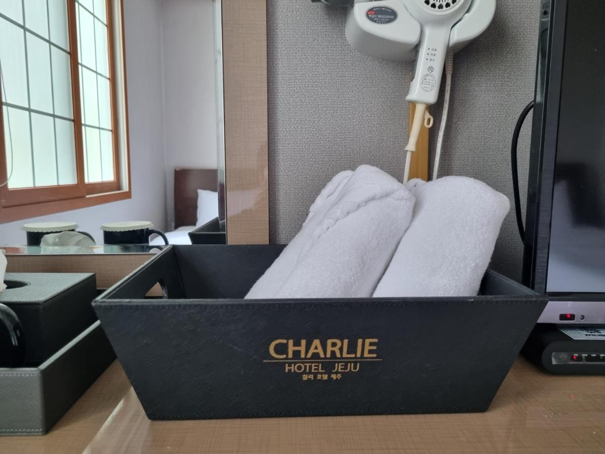 Charlie Hotel Jeju Exterior foto